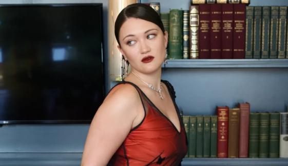 Isa Briones confronts chaos as hooting interrupts Broadway performance