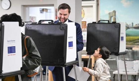 JD Vance casts ballot with son in Ohio, makes first Iowa campaign visit as VP