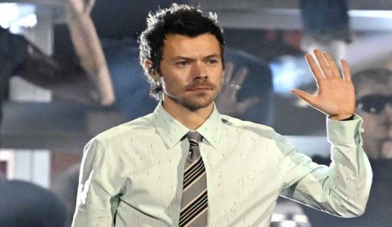 Harry Styles sparks excitement with 'Dance No More' music video release