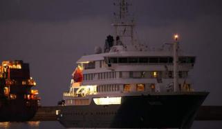 Hantavirus-hit cruise passengers to return home after ship arrives in Tenerife
