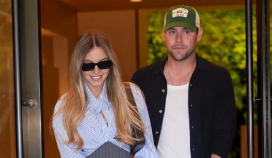 Sydney Sweeney turns up heat with steamy peeks from Scooter Braun Australia trip