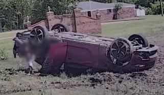 Toddler escapes overturned car following Arkansas police PIT maneuver