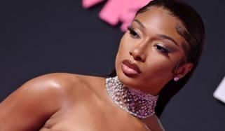 Megan Thee Stallion stuns in micro shorts after breakup with Klay Thompson
