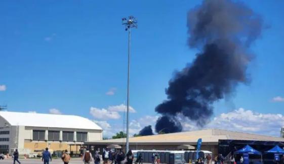 Navy jets collide midair at Idaho air show: Crew safely ejects before fireball explosion
