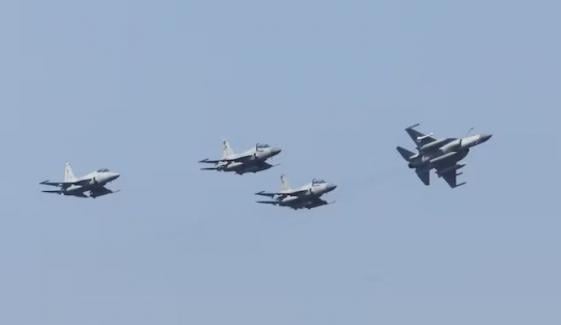 Pakistan secretly deploys 8,000 troops, JF-17 jets to Saudi Arabia
