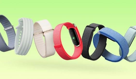 Is Fitbit Air the best fitness tracker? A new era of screenless health tech
