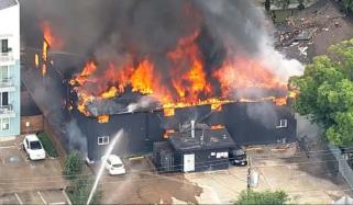 At least 3 dead, 5 injured after explosion at Oak Cliff apartment complex