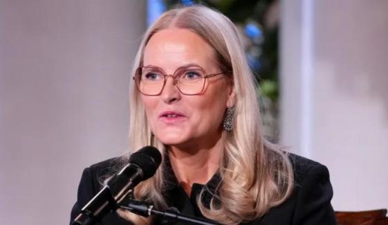 Crown Princess Mette-Marit's health raises serious concerns after hospital outing