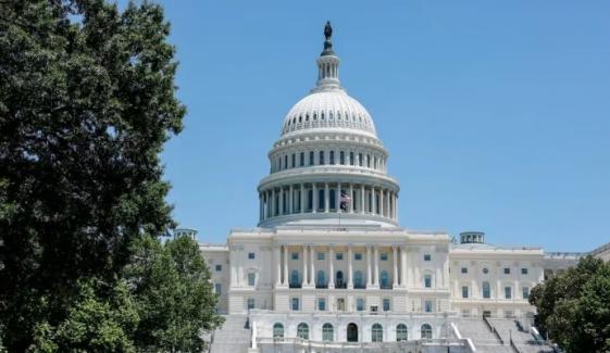 US senate passes $70 billion funds for immigration agencies