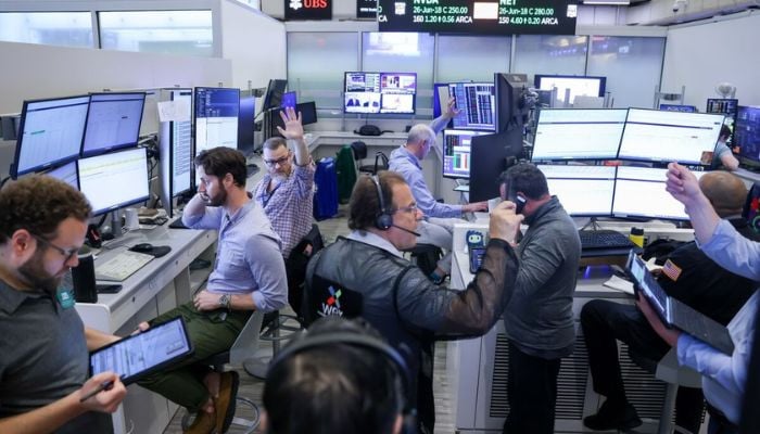 Global stocks tumble: Tech shares plunge amid Middle East conflict