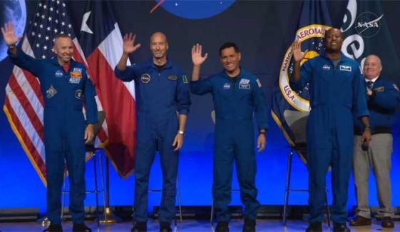 NASA unveils Artemis III crew before 2027 lunar mission