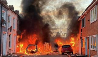 Belfast stabbing: UK leaders call for calm amid violent protests