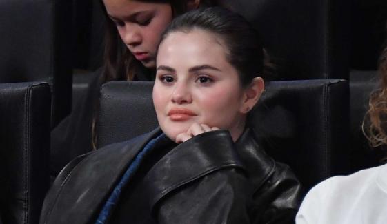 Selena Gomez reacts with ‘heartbreak’ as Spurs lose to Knicks in NBA Finals Game 4