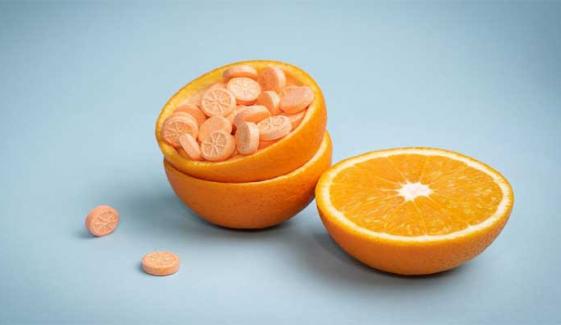 How Vitamin C helps in promoting brain health? Study find shocking facts