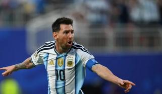 Lionel Messi ties all-time World Cup goal record in hat-trick win