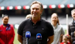 Tony Modra fighting for life after serious truck crash in South Australia 