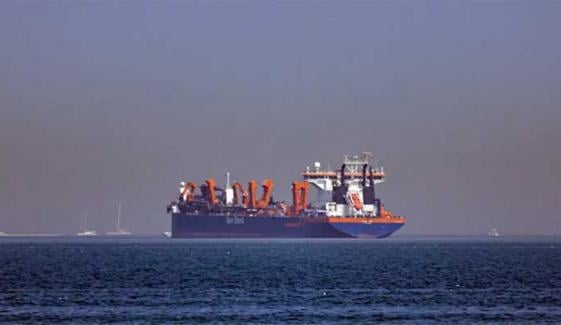 Iran suspends Hormuz transit charges for 60 days under US deal 
