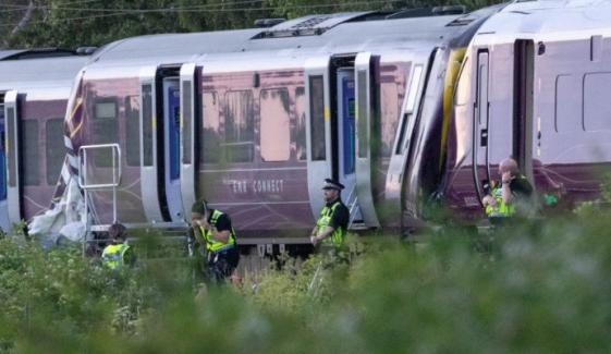 Bedford train crash: Driver killed, at least 80 injured in horror trains collision
