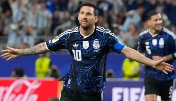 Lionel Messi celebrates new World Cup record after Argentina win over Jordan