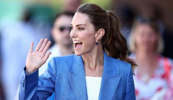 Kate Middleton surprises Wimbledon spectators with unexpected pre-match appearance