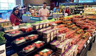 What’s open and closed on Fourth of July? Store, bank, restaurant hours