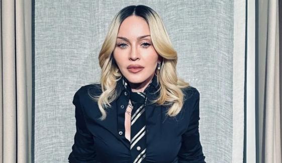 Madonna celebrates new album ‘Confessions II’ touching note to fans