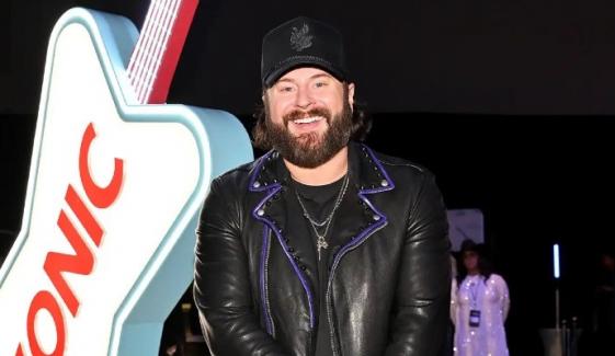 Country star Nate Smith reveals his lifestyle changes behind 70-pound weight loss