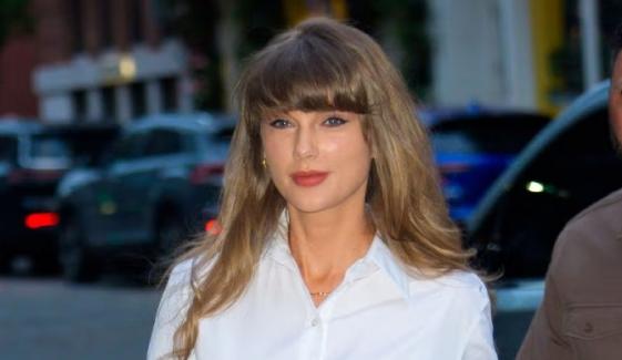  Taylor Swift kicks off married life with major legal triumph
