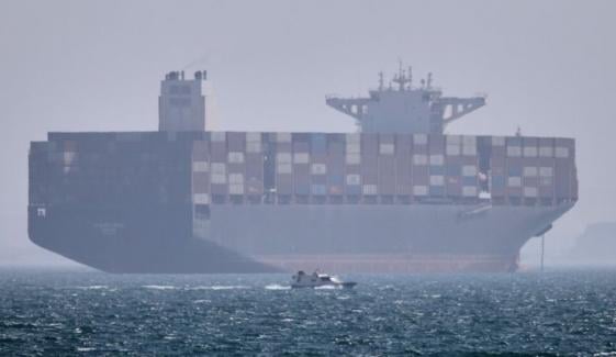 Iran strikes commercial ships in Strait of Hormuz, risking fragile U.S. agreement