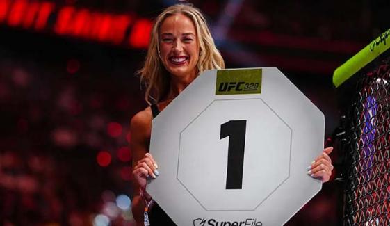 Sophie Cunningham leaves fans stunned with surprise appearance at UFC 329