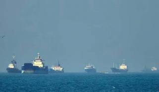 Iran’s threaten to close middle east energy routes as strikes intensify
