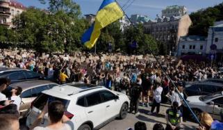 Zelensky dismisses Defense Minister Fedorov amid protests