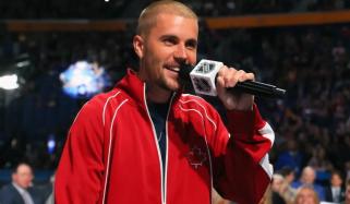 Justin Bieber builds hype for 2026 FIFA World Cup with surprise performance at Fanatic Fest 
