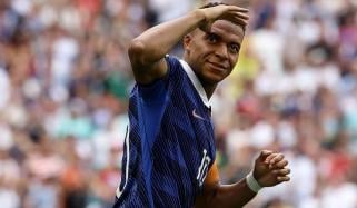 Kylian Mbappé breaks Messi World Cup record to become all-time top scorer