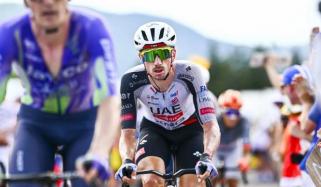 Tour de France: Brandon McNulty crashes after road rage incident before stage 16