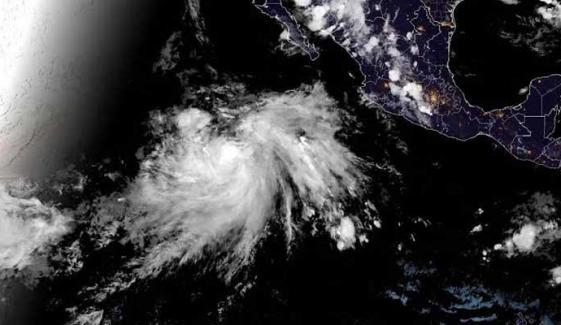 Hurricane Fausto intensifies to category 2, threatening Hawaiʻi and Southern California 