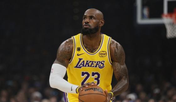LeBron James rejected by Knicks before Philadelphia 76ers signing? Here's the truth