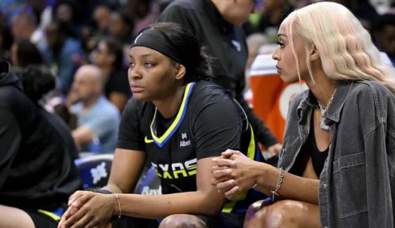 WNBA scandal: DiJonai Carrington accuses NaLyssa Smith of cheating