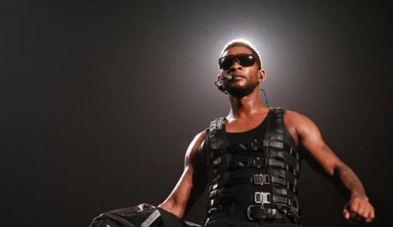 Usher sets new rule for fans after onstage lap dance mishap