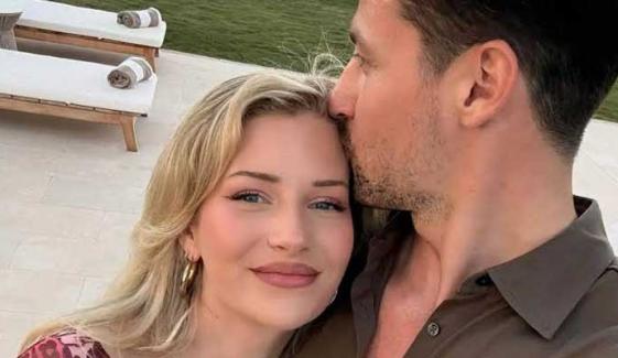 Lottie Moss and boyfriend Themy Kalaitzis pack on PDA at The Kooks' London show