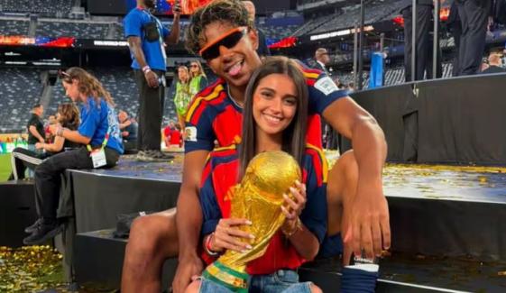 Lamine Yamal’s girlfriend Inés García Santos drops new PDA-filled video with Justin Bieber nod