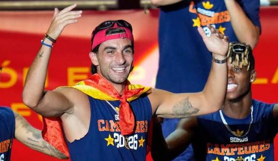 Ferran Torres breaks silence on controversial World Cup victory parade move 