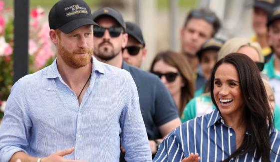 Prince Harry playfully mocks Meghan Markle's dance moves in new video: 'Oh dear'