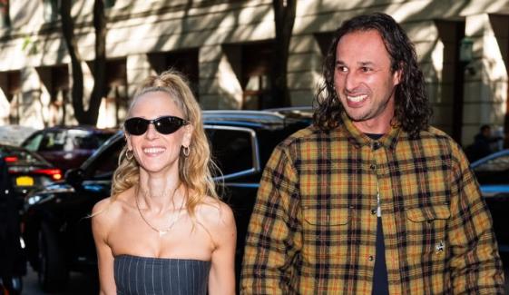 'Ted Lasso' star Juno Temple secretly ties the knot with Michal Szymanski