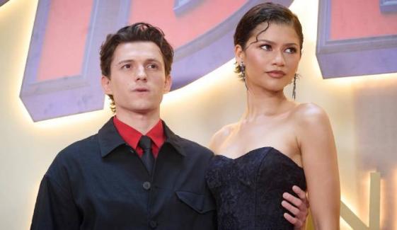 Is Zendaya pregnant? Major truth behind viral ‘baby bump’ photo revealed