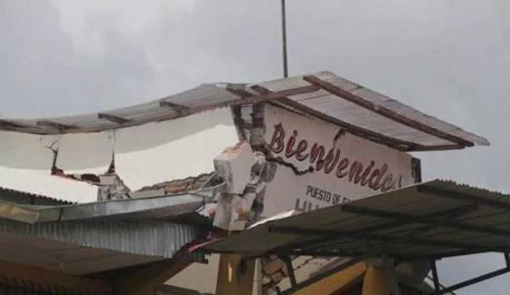 Peru earthquake: 6.7 magnitude tremor damages homes, schools