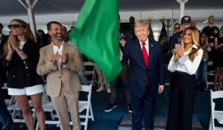 Trump kicks off high-speed IndyCar race in Washington with green flag