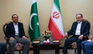 Pakistan Army Chief Asim Munir arrives in Tehran to revive stalled Middle East peace talks