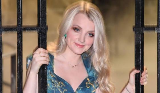 'Harry Potter' star Evanna Lynch says ‘I Do’ after astrologer picks special wedding date