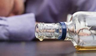 Alcohol-linked cancer deaths in US more than double in 33 years